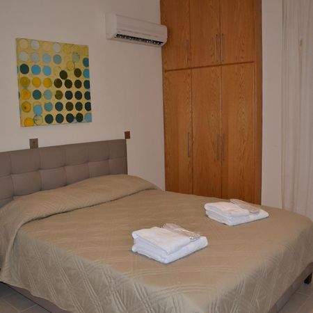 2 Bedroom Apartment, Zygos Centre Block D - By Imh Travel & Tours Paphos Esterno foto