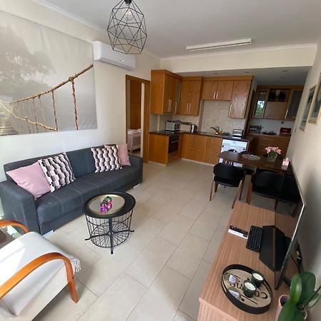2 Bedroom Apartment, Zygos Centre Block D - By Imh Travel & Tours Paphos Esterno foto